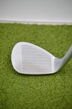 GolfRoots Cleveland CBX 2 60 Degree Wedge Wedge Flex -Adams Golf Shop 6A37001A A721 4C81 B0B1 0310B9233EDF