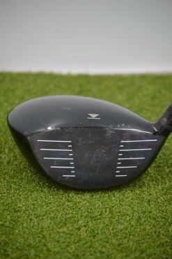 GolfRoots Titleist 910D2 10.5 Degree Driver R Flex -Adams Golf Shop D9C28D48 282C 45BD 8E86 5005E66B787F