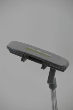 Front Page 22 GolfRoots AccuSite Putter