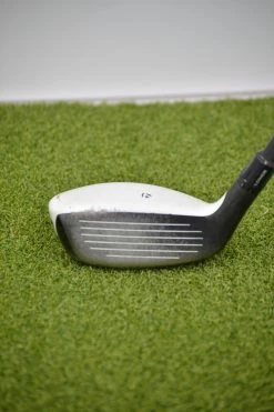 GolfRoots TaylorMade 2011 Rescue 4 Hybrid R Flex 9 GolfRoots TaylorMade 2011 Rescue 4 Hybrid R Flex -Adams Golf Shop F89F47DB 0AFD 469B BDAD BCCB73AC41D4